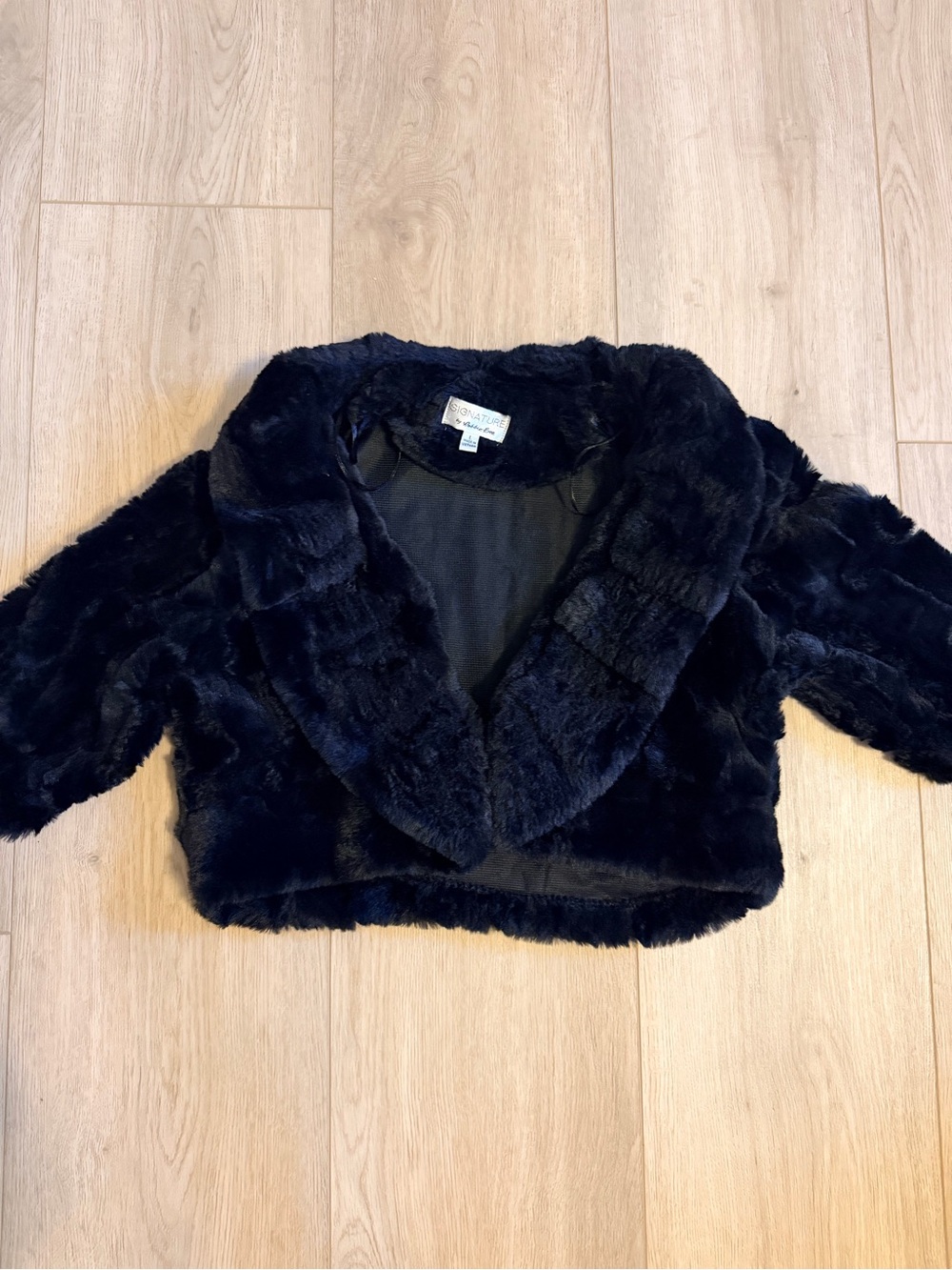 Robbie Bee Black Faux Fur Cropped Shawl Collar Jacket